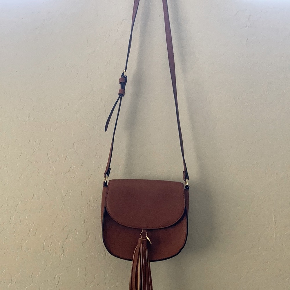 Brown tasseled bag